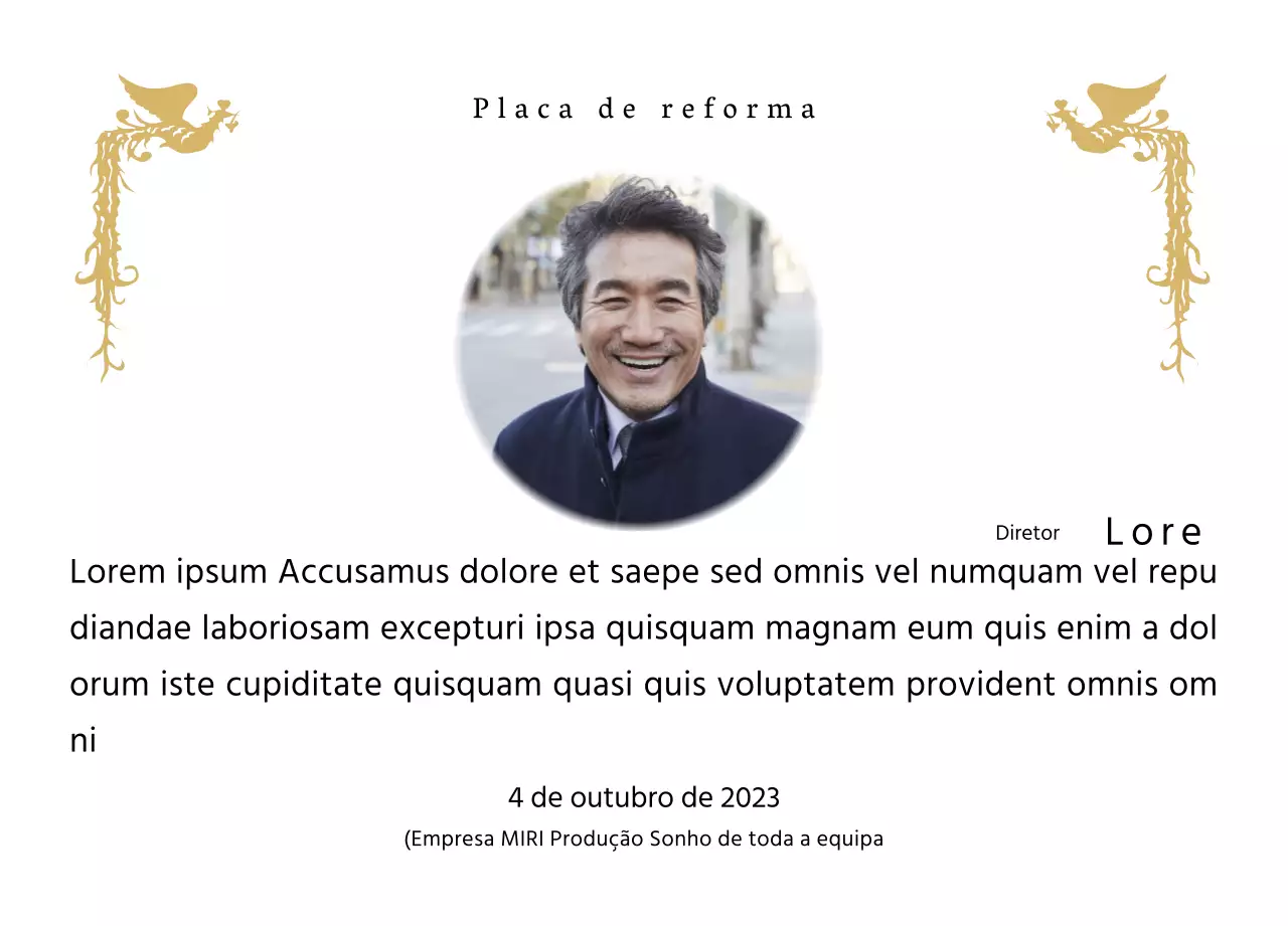 Um desenho de reforma com uma ilustração colorida de uma fénix e uma fotografia circular.