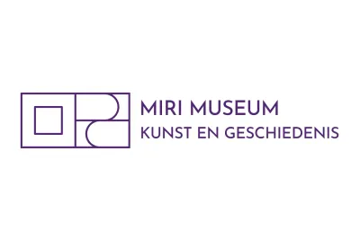 Kunstgalerie met geometrische vormen voor een artistiek gevoel