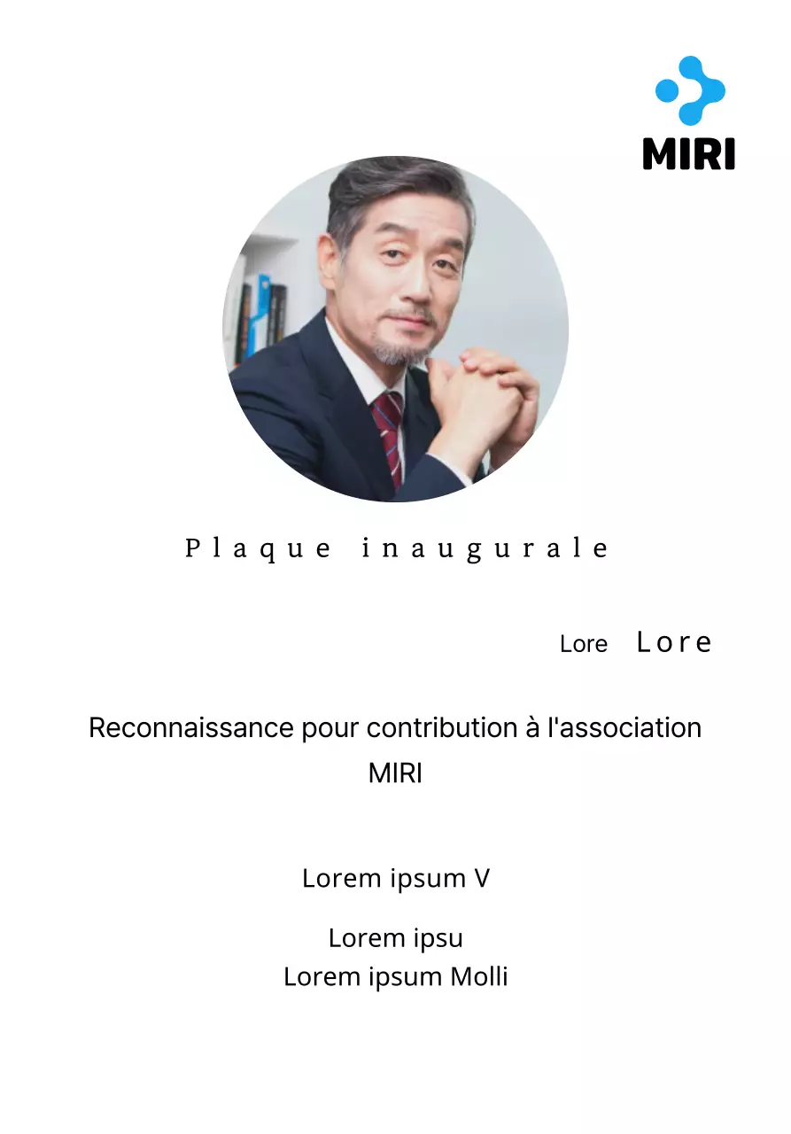 Une plaque d'inauguration à l'aspect soigné, portant le logo de votre entreprise