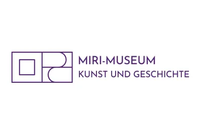 Kunstgalerie mit geometrischen Formen für ein künstlerisches Gefühl