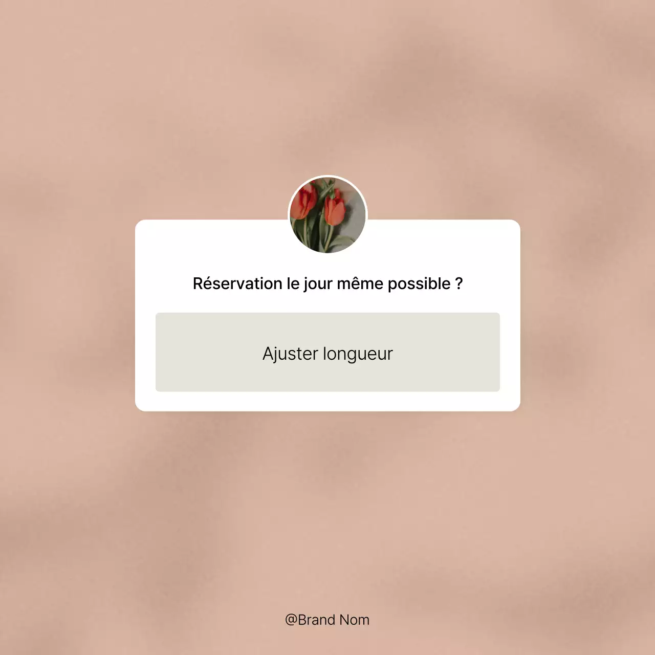 Promouvoir les revues et les questions-réponses dans les médias sociaux en rose et en ivoire