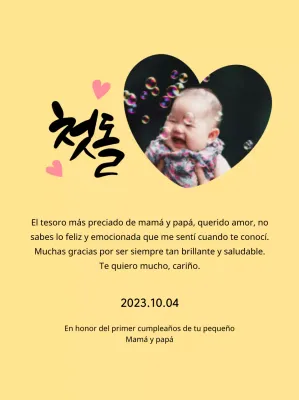 Bonita placa de primer cumpleaños con foto de corazón y caligrafía