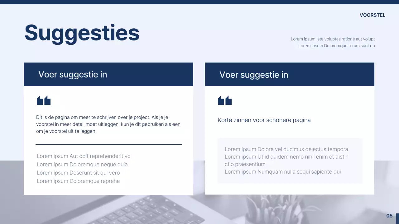 Een eenvoudig, lichtblauw en marineblauw industrie-universiteitsvoorstel