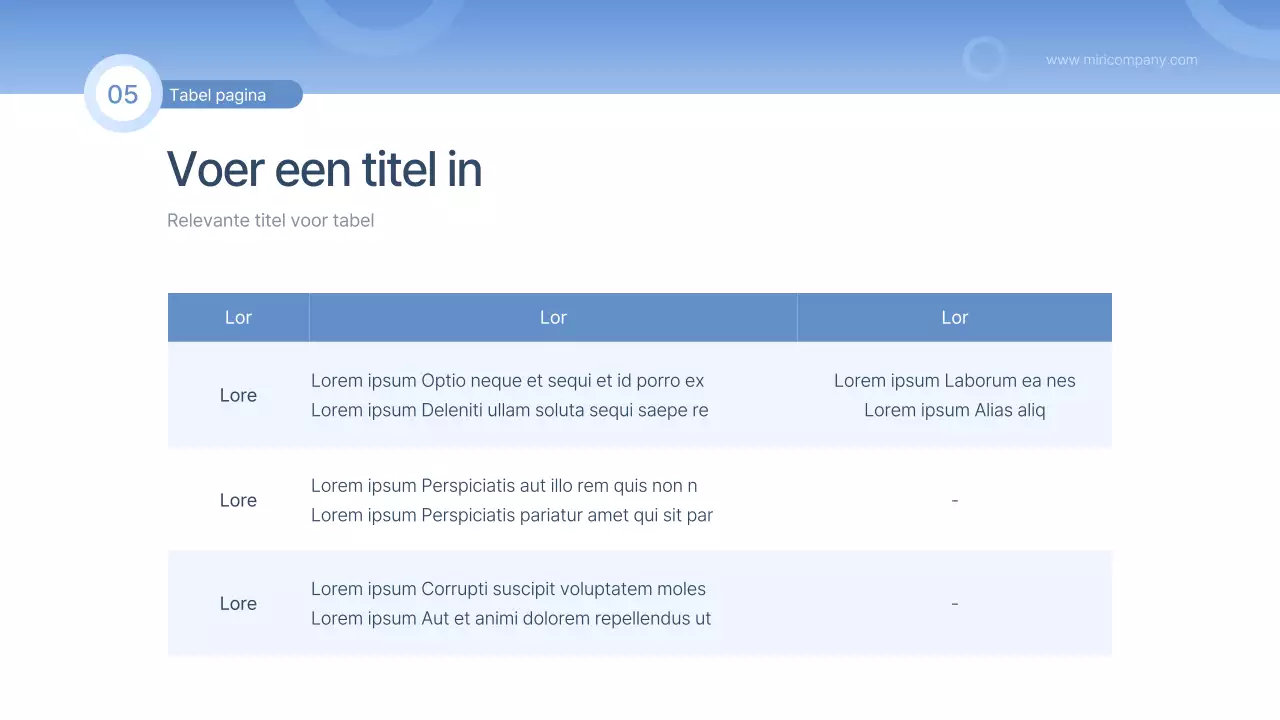 Een eenvoudig rapport in blauw en lichtblauw