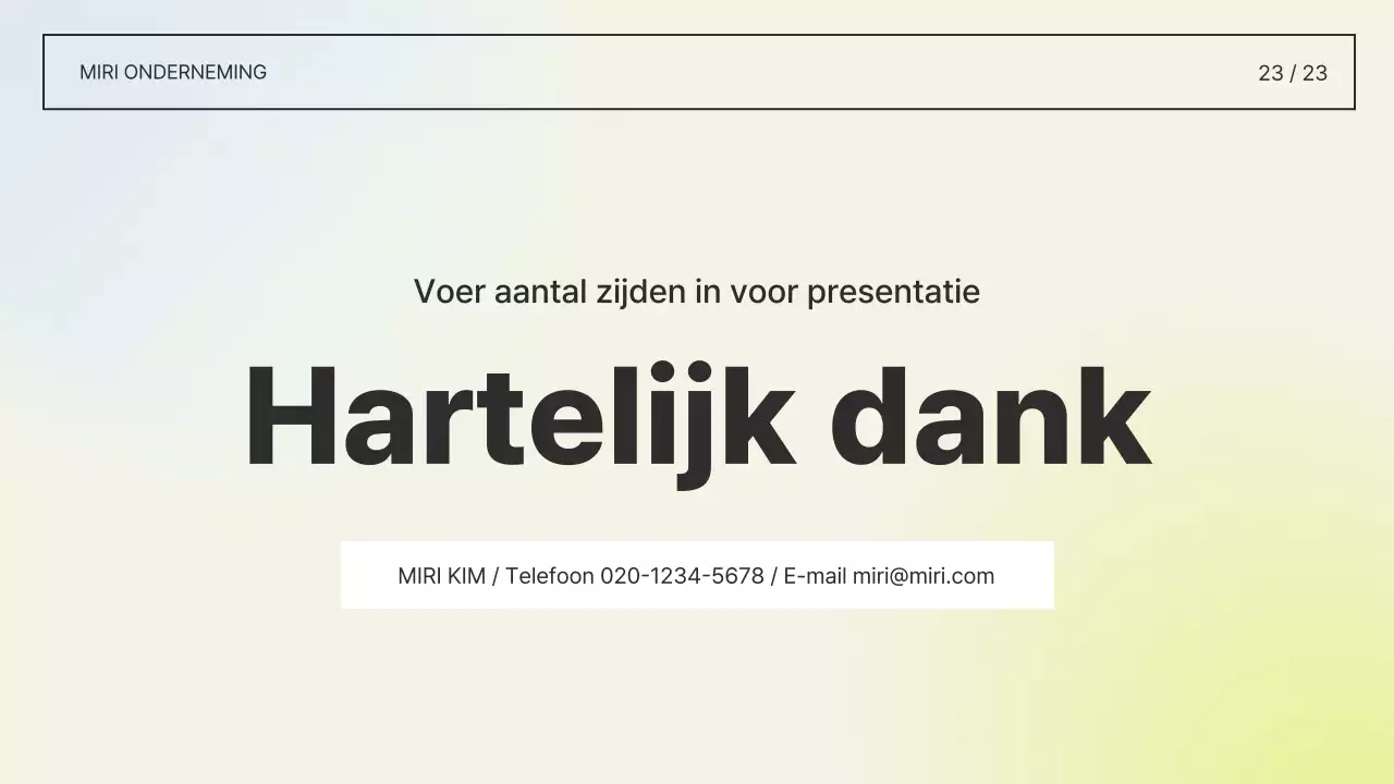 Eenvoudig lay-out rapport in wit en chartreuse