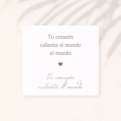 Un sencillo poste sentimental en beige y marfil