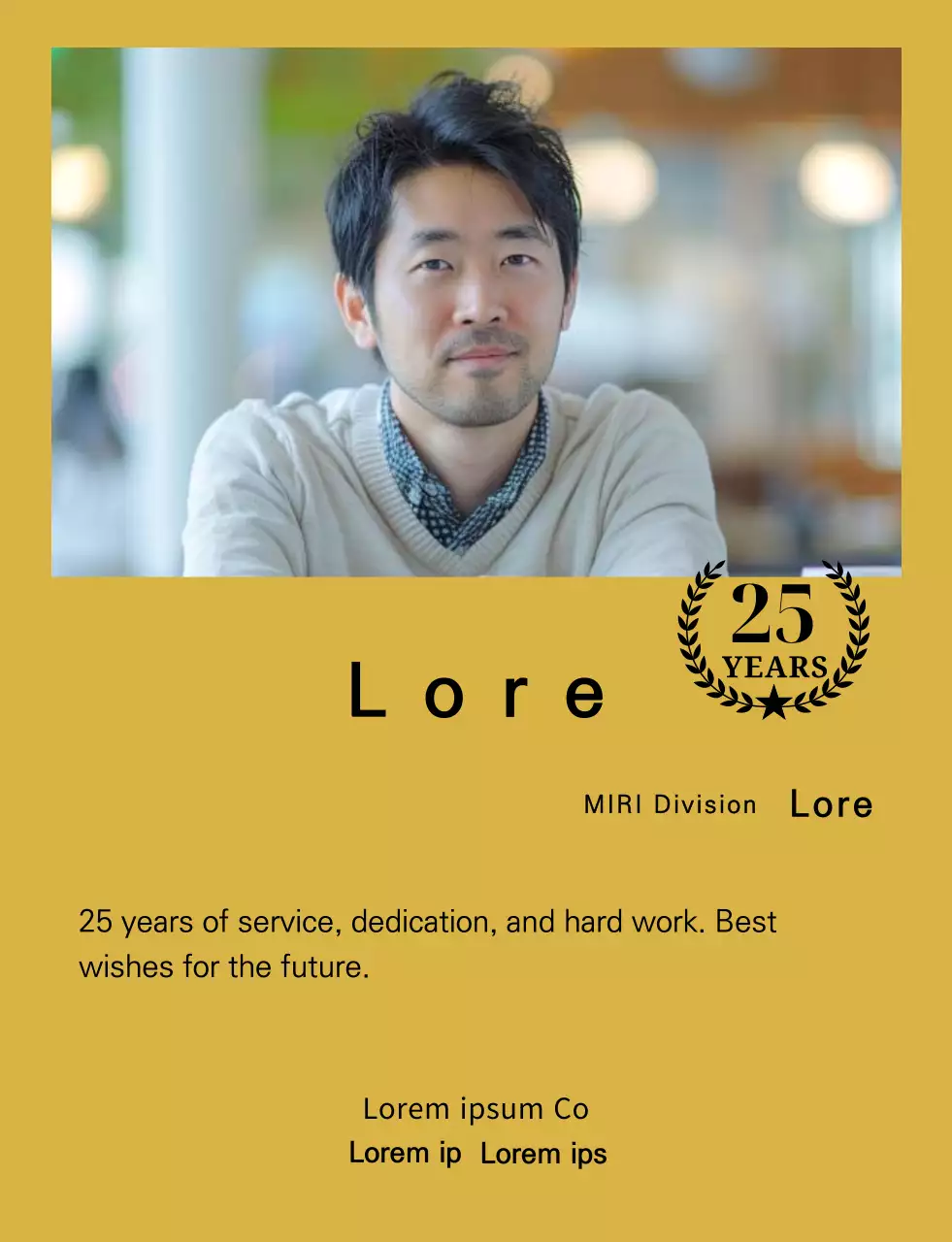 Desain ucapan terima kasih yang menampilkan foto persegi dengan pita emas dan penanda ulang tahun ke-25