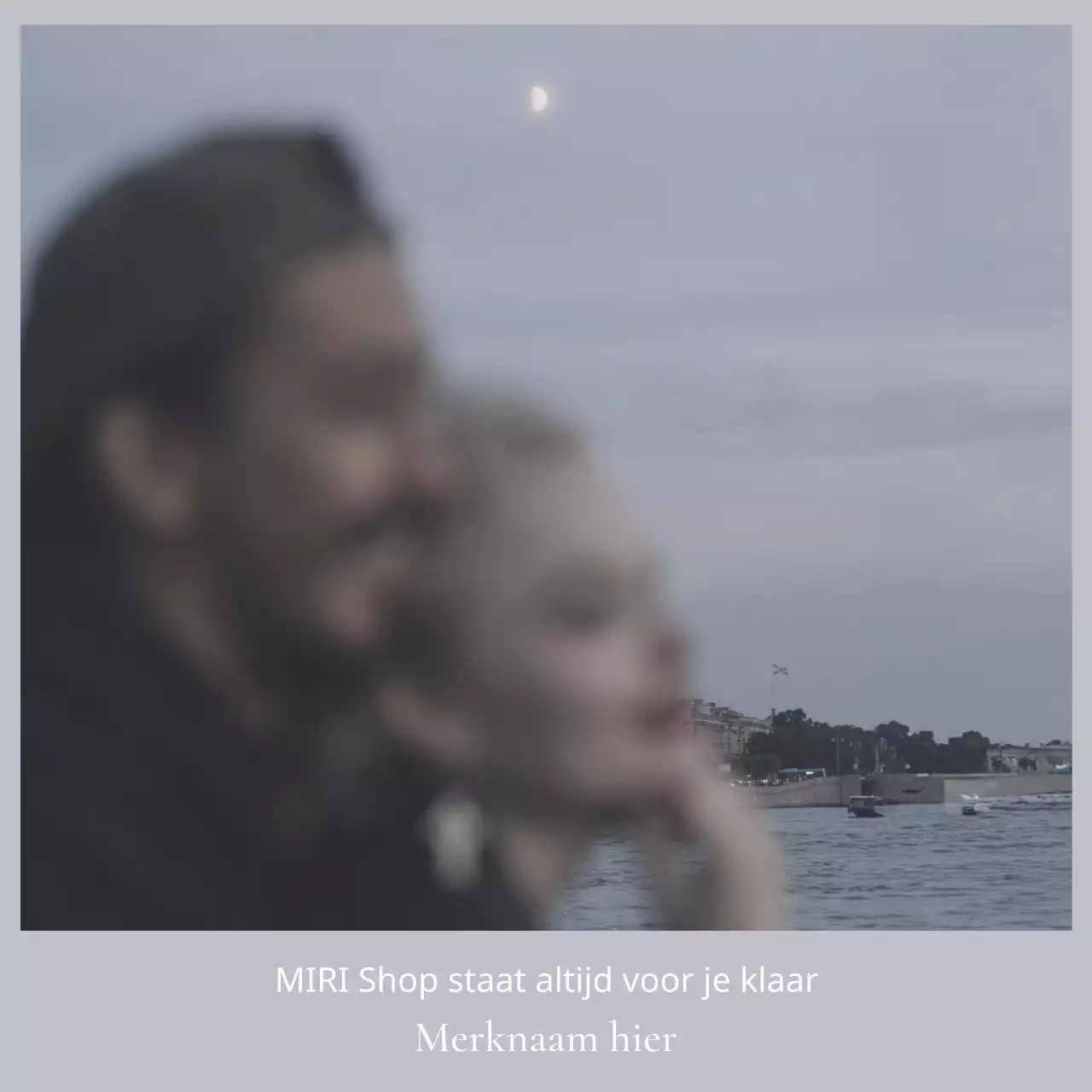 Promoot een trendy feed voor sociale-mediamarketing in beige en grijs