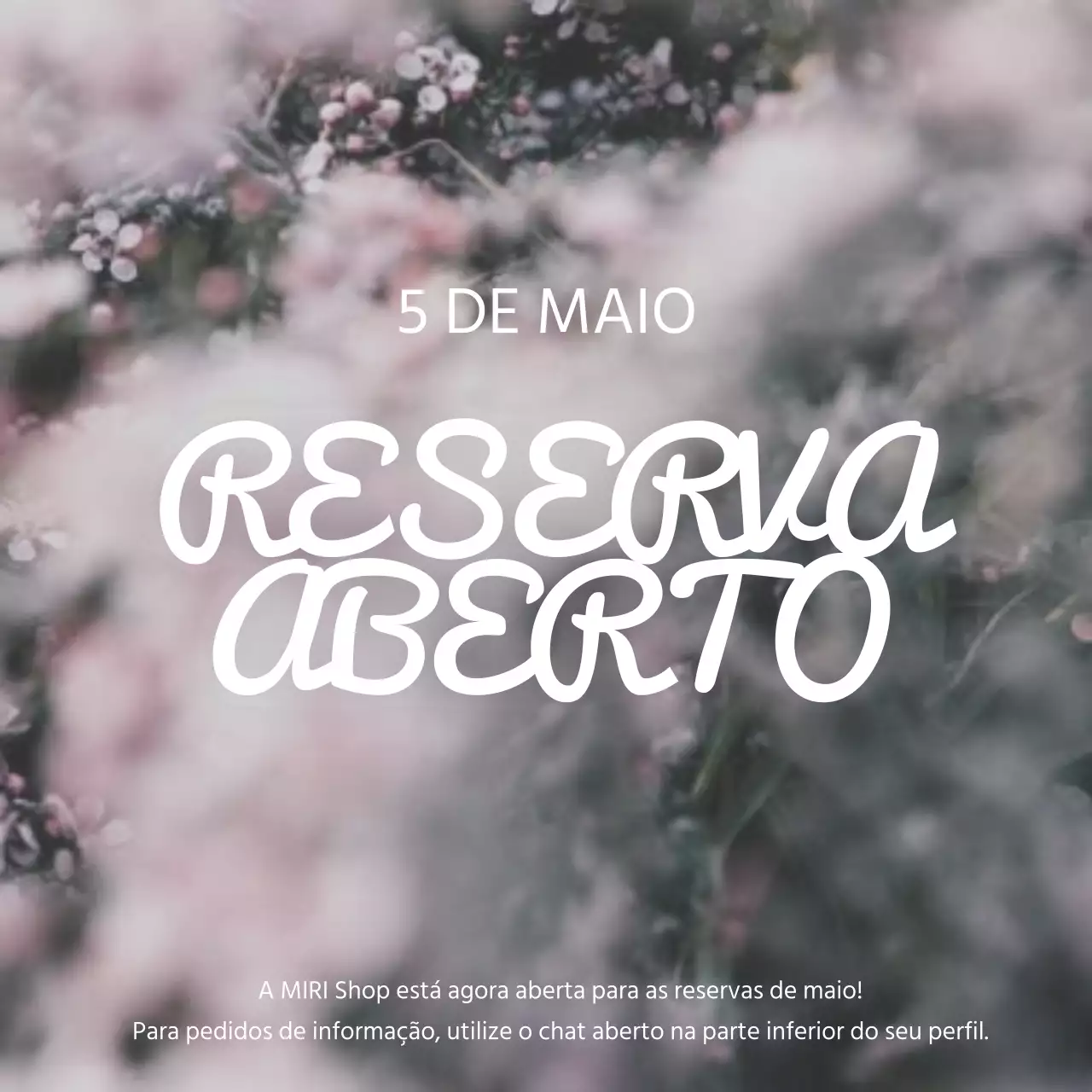 Promover um feed de marketing de redes sociais moderno em bege e cor-de-rosa