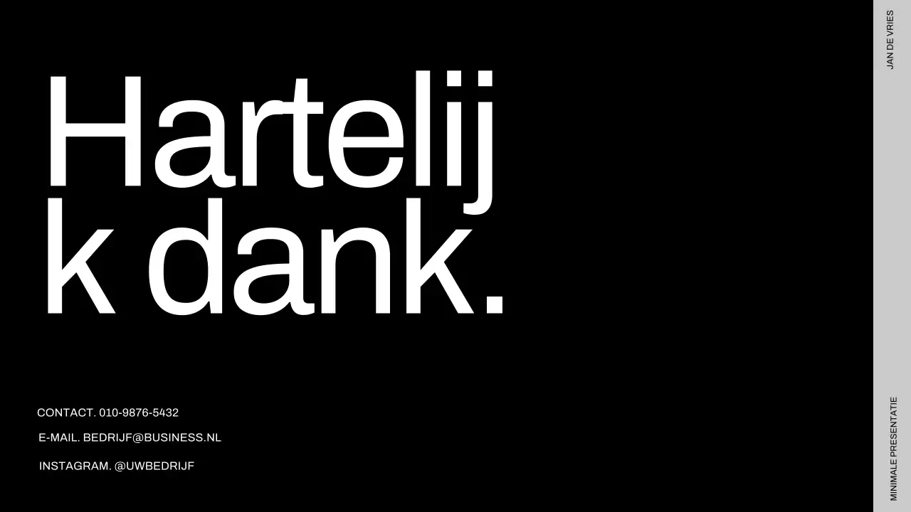 Minimalistische zakelijke presentatie in zwart en beige