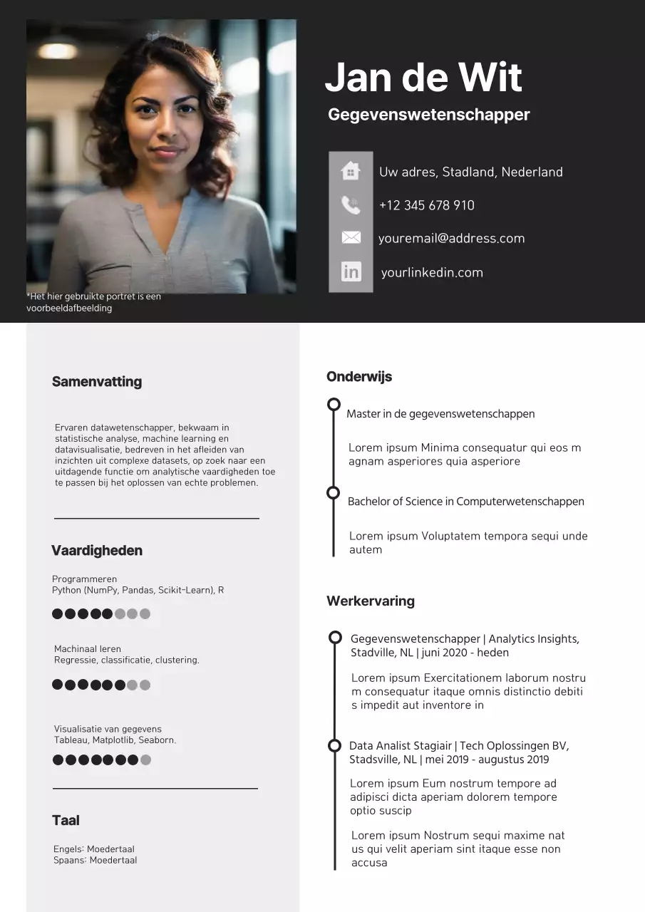 Zwart-wit portfolio moderne datawetenschapper
