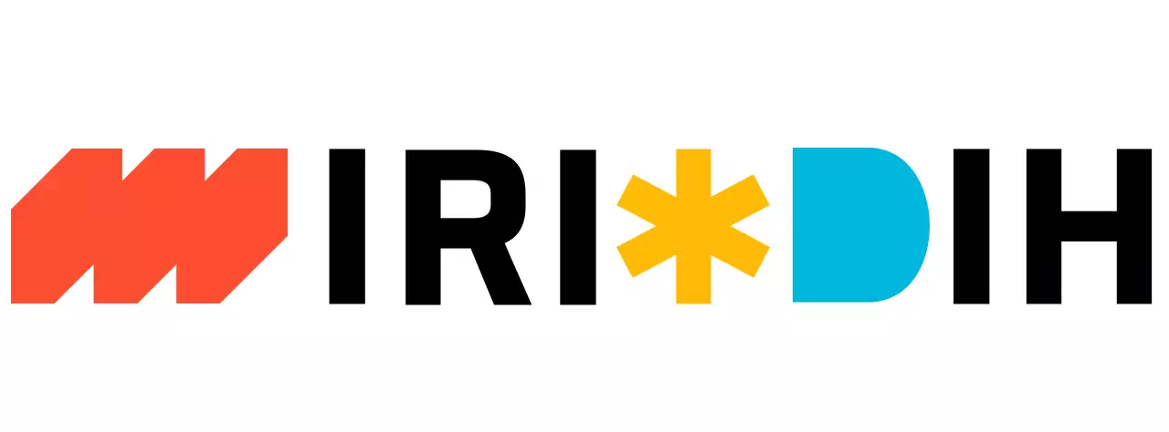 Un logo con un mix di forme semplici e alfabeti in diversi colori e in nero.