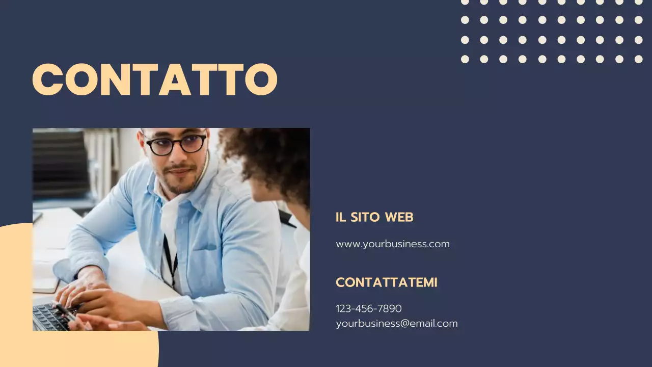 Proposta immobiliare moderna blu e beige