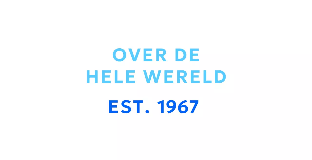 Eenvoudig reisbureau in koel blauw met illustraties van vliegtuigen en wolken