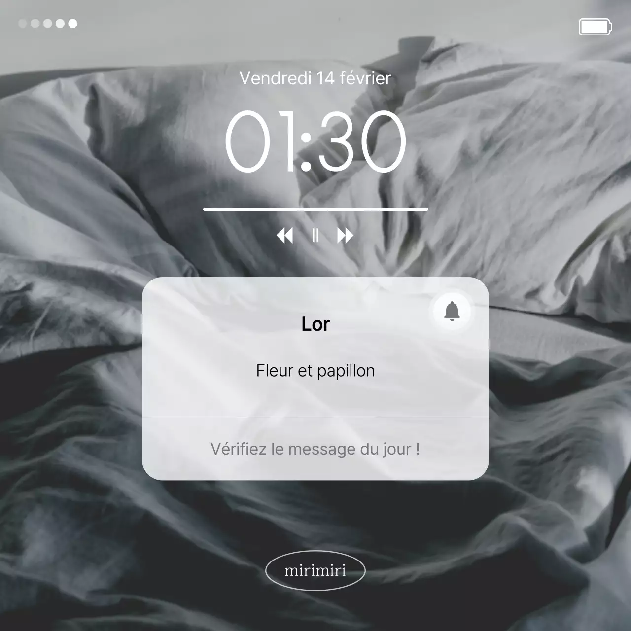 Gris et blanc, classe, messages de notification émotionnels