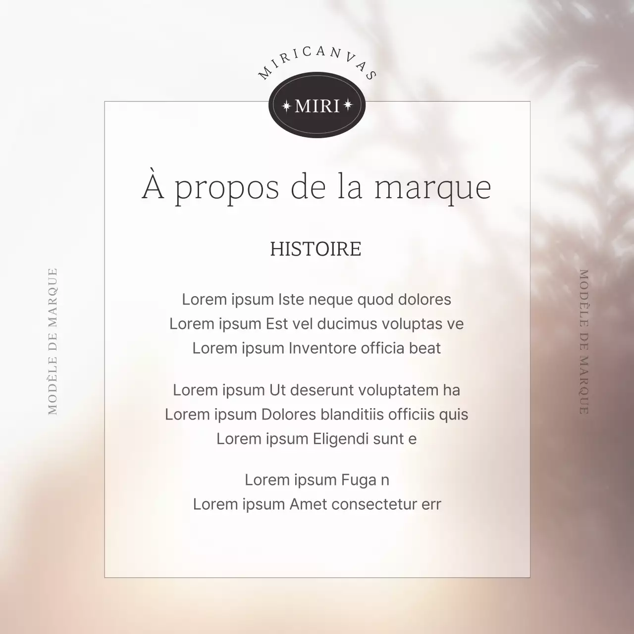 Promouvoir des meubles et des intérieurs simples en ivoire