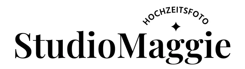 Elegantes Design mit geschwungenen Wappen als Dekoration