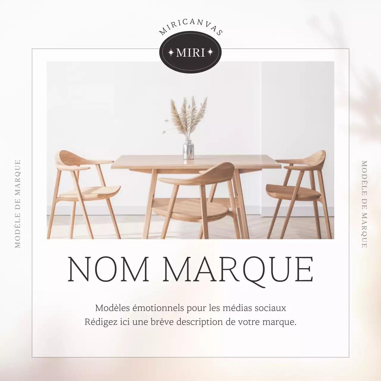 Promouvoir des meubles et des intérieurs simples en ivoire