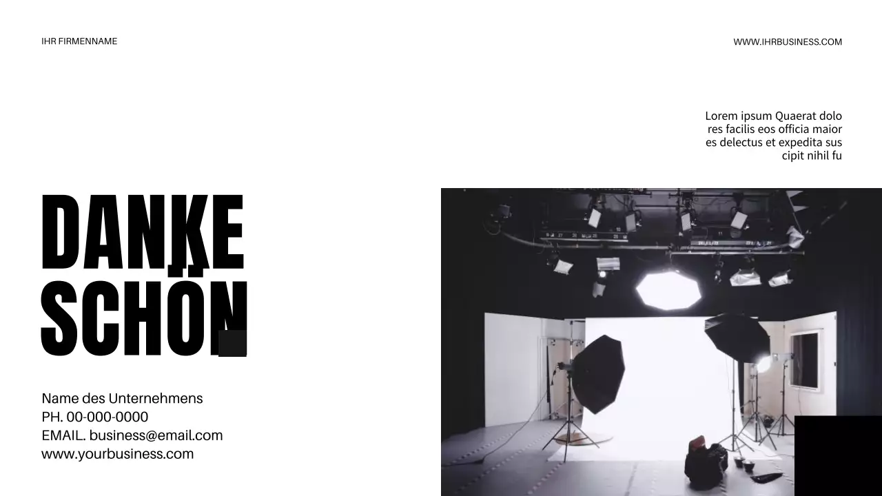 Schwarz-weiße Minimal Business-Strategie