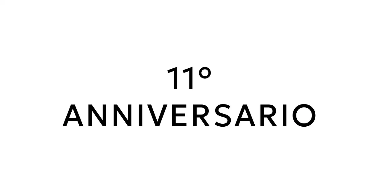 Souvenir universitario di semplice concezione con logo dell'alloro