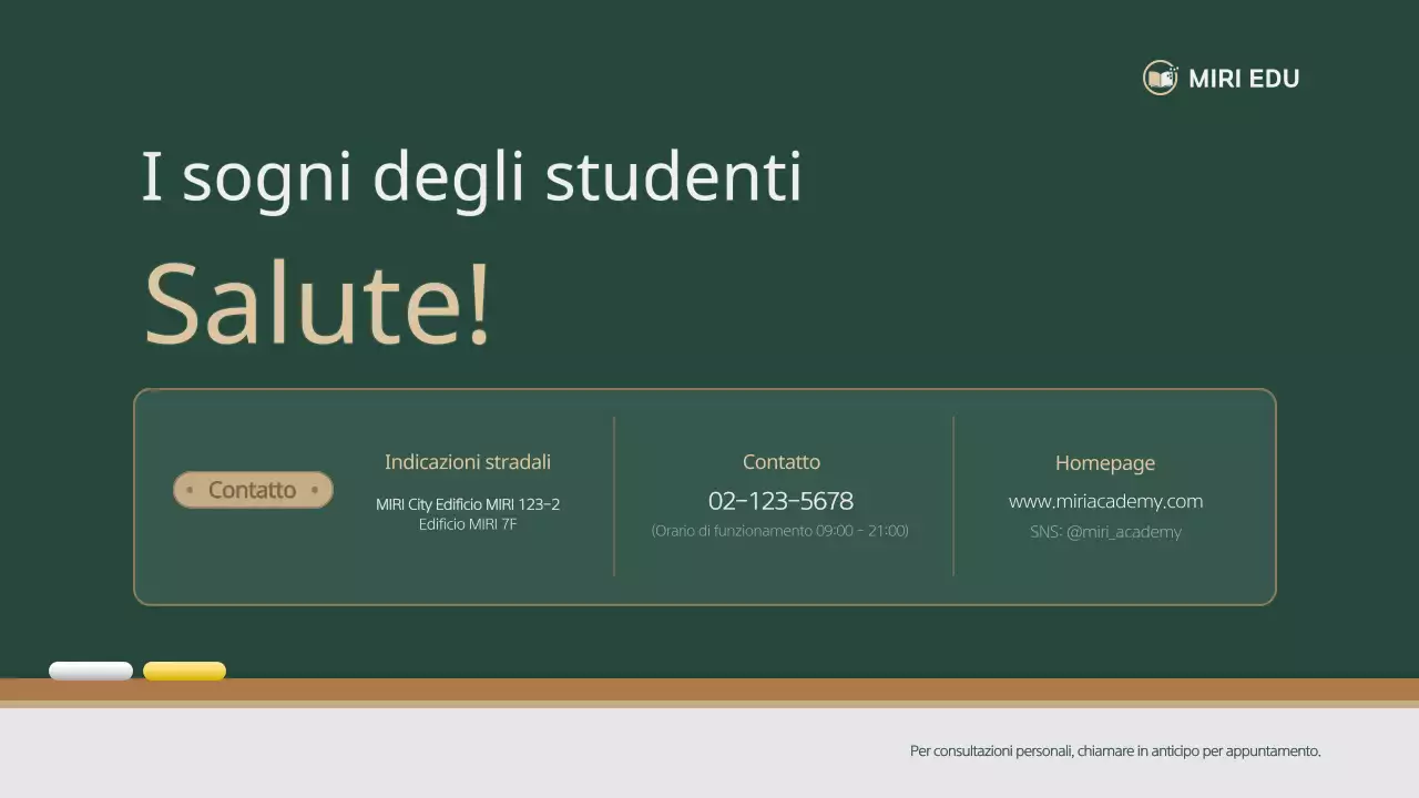 Un prospetto scolastico semplice e astratto