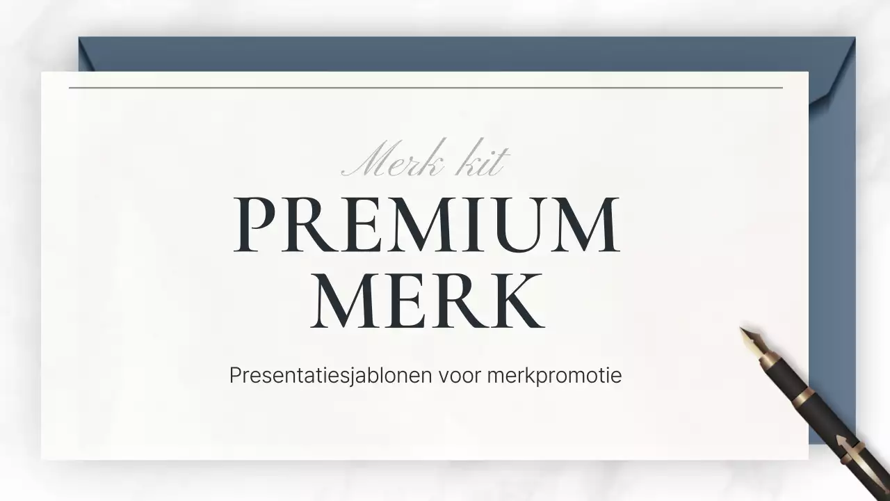 Promoot een luxueus merk in wit en marineblauw