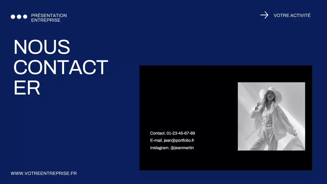 Profil d'entreprise minimal bleu et noir