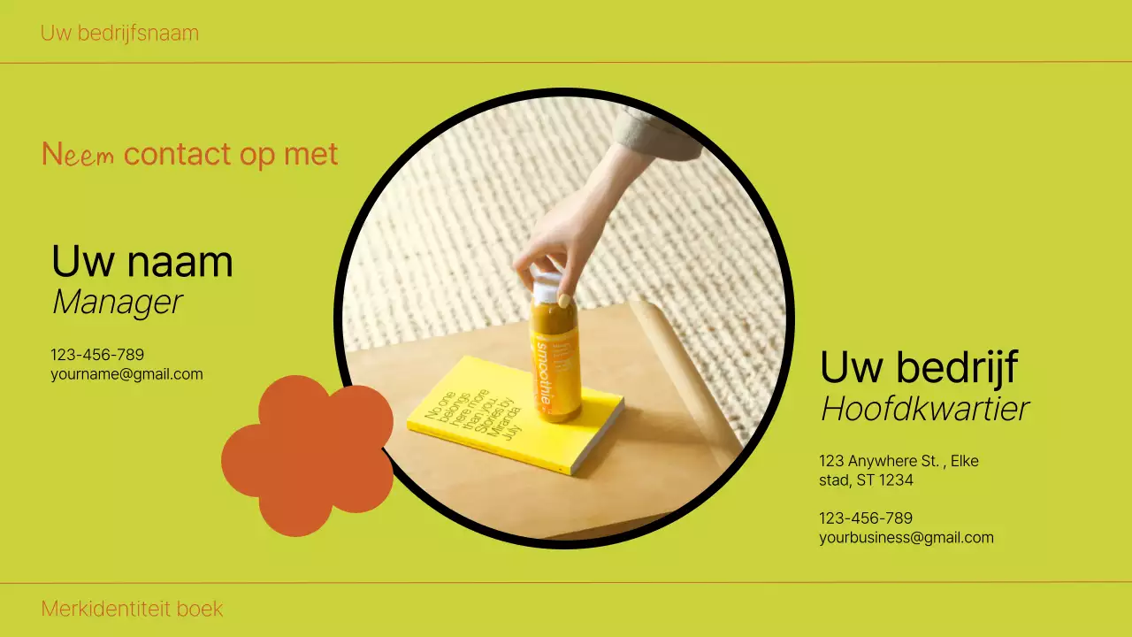 Orange and Lime Bold Brand Identity Boek Introductie