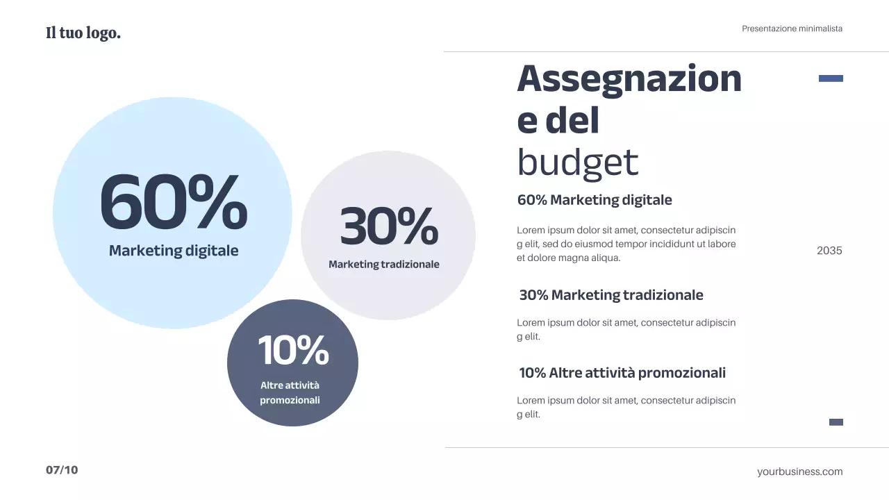 Bianco Blu Minimo Semplice Piano di Marketing Strategico