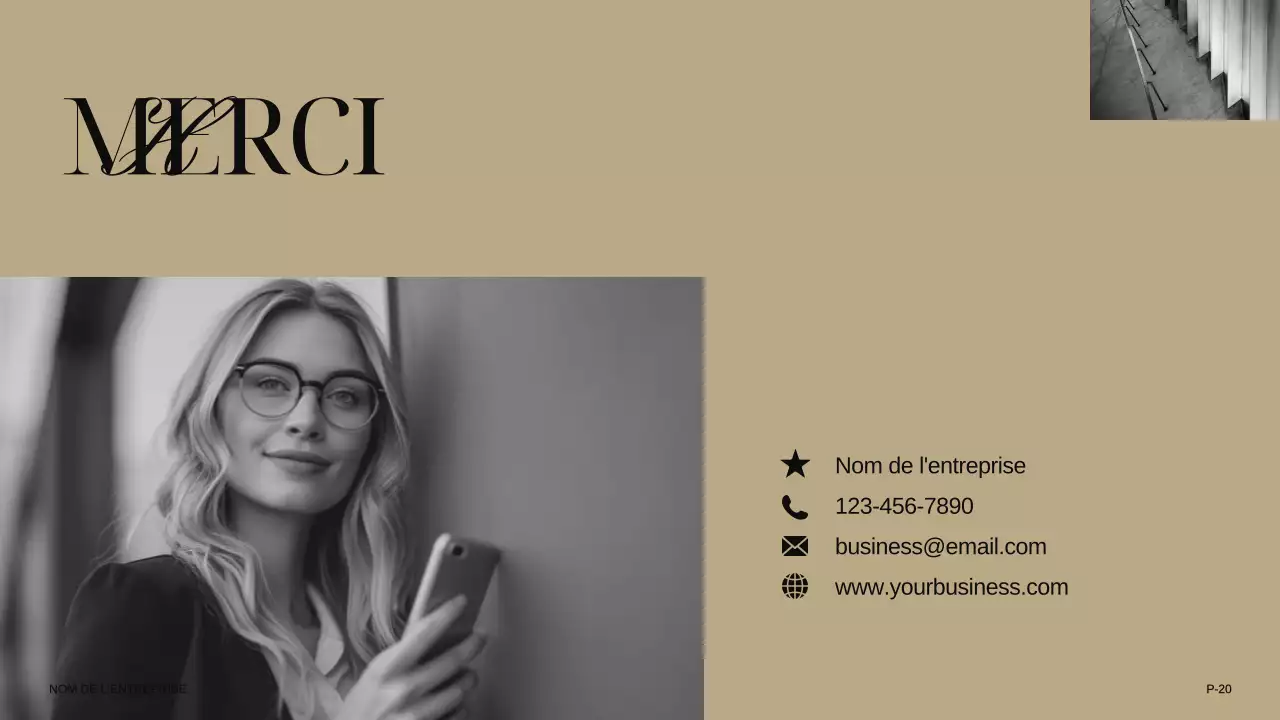 Ivory Khaki Black Modern Elegant Présentation de l'entreprise