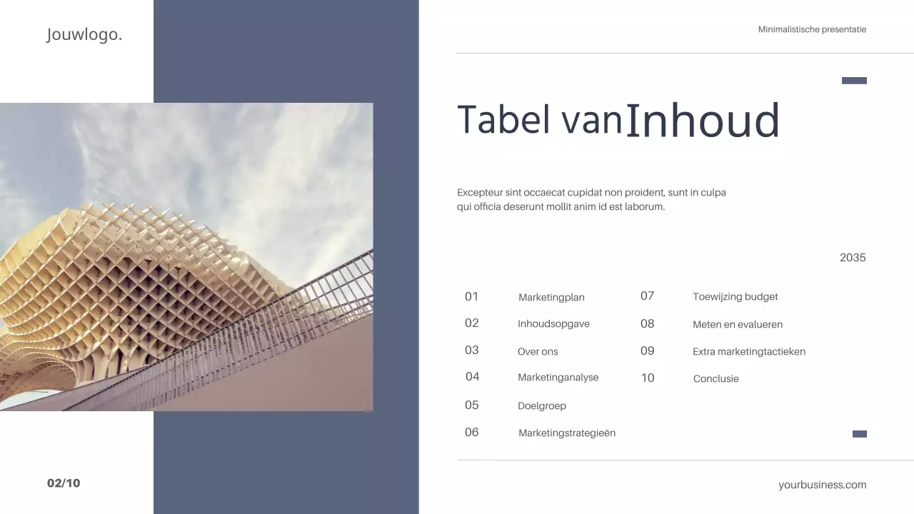 Wit Blauw Minimaal Eenvoudig Marketingplan Strategie