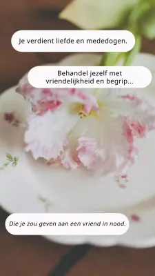 Beige en Groen Modern Esthetisch Blog Promotie