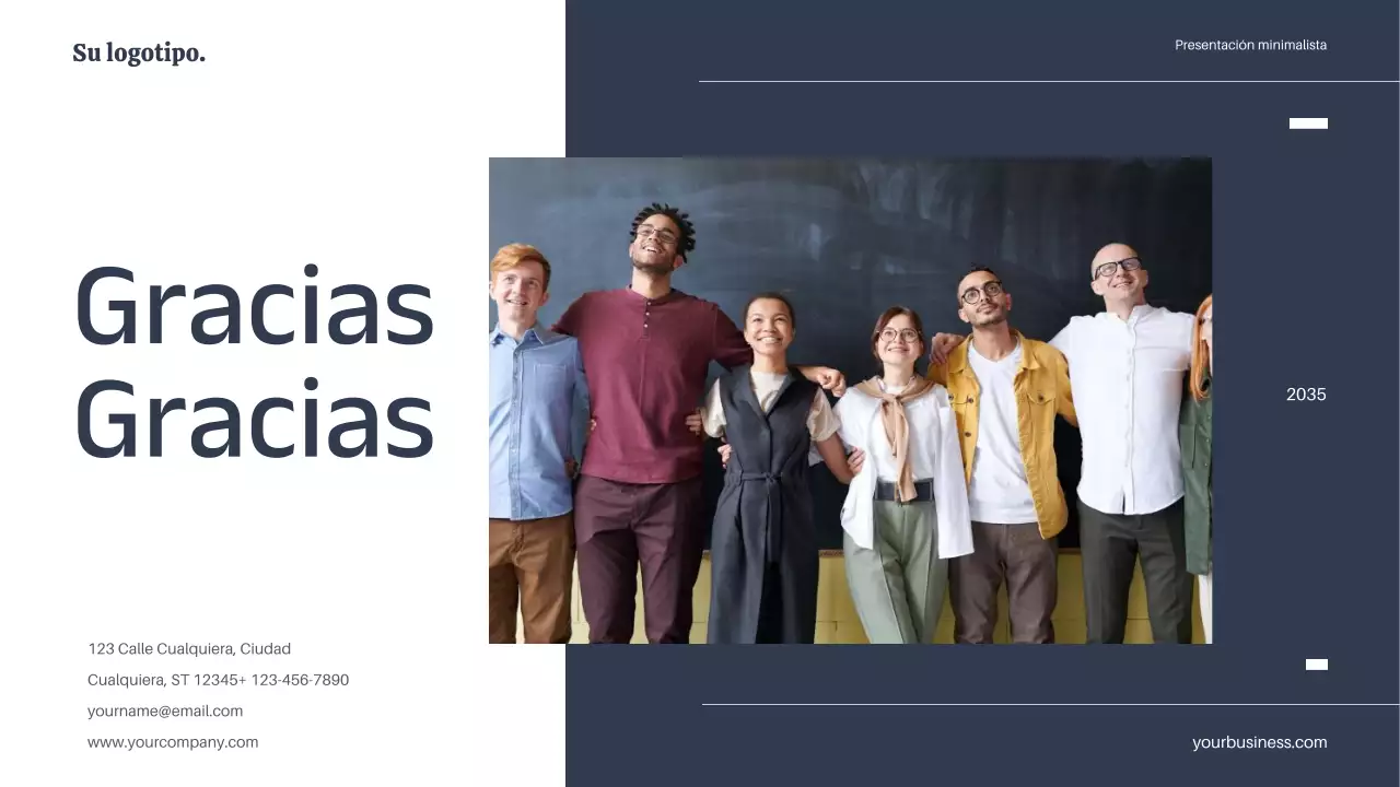 Blanco Azul Mínimo Simple Estrategia de Plan de Marketing