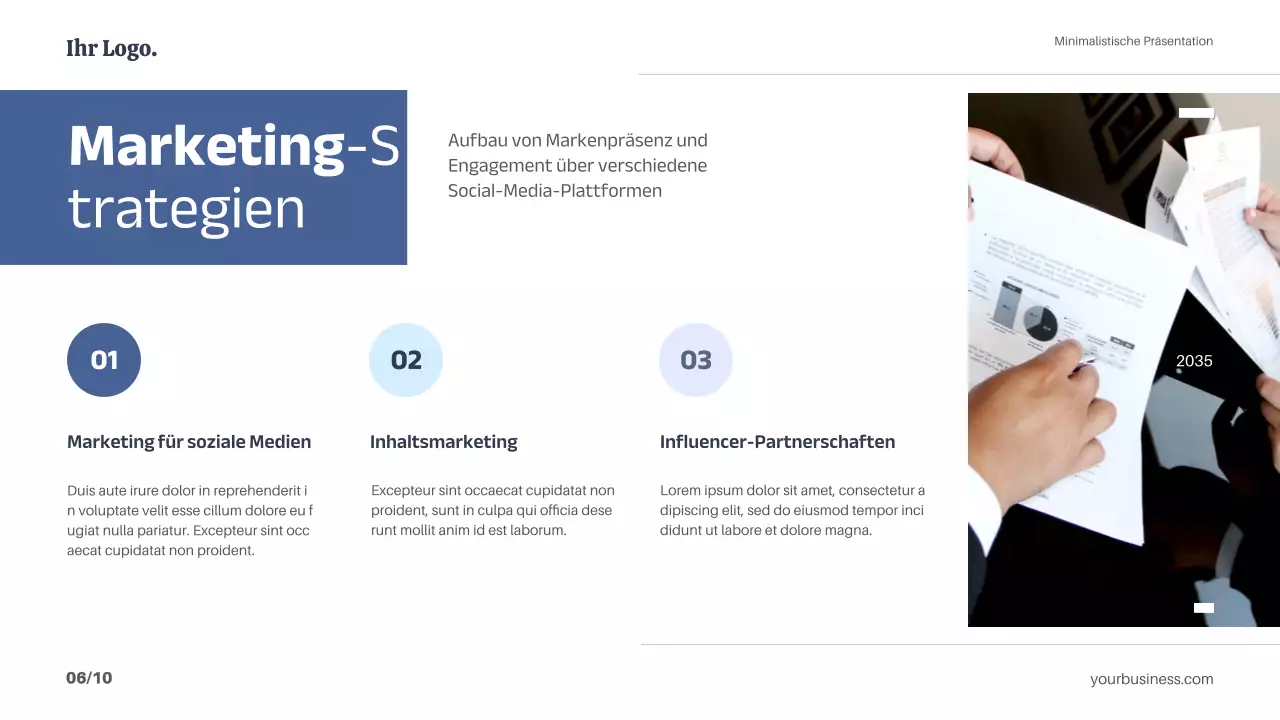 Weiß Blau Minimal Einfacher Marketingplan Strategie
