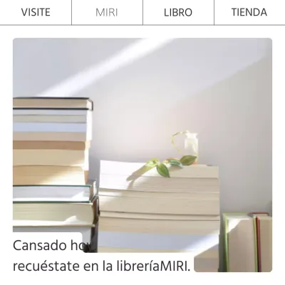 Promocionar una librería-café de moda en blanco y negro