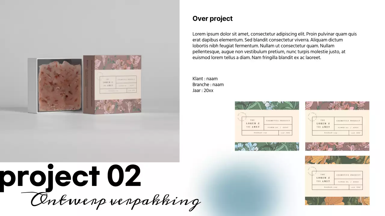 Hemelsblauw en wit eenvoudig grafisch ontwerp portfolio