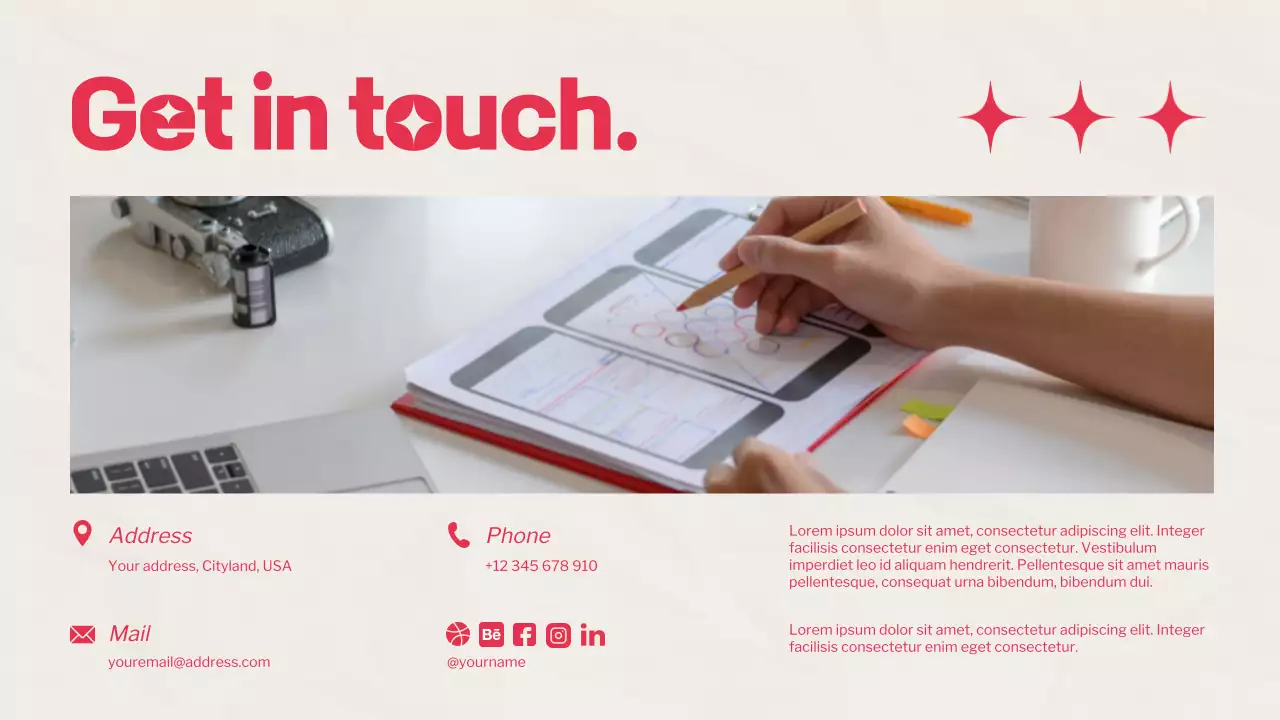 Red Modern Portfolio Resume Presentation