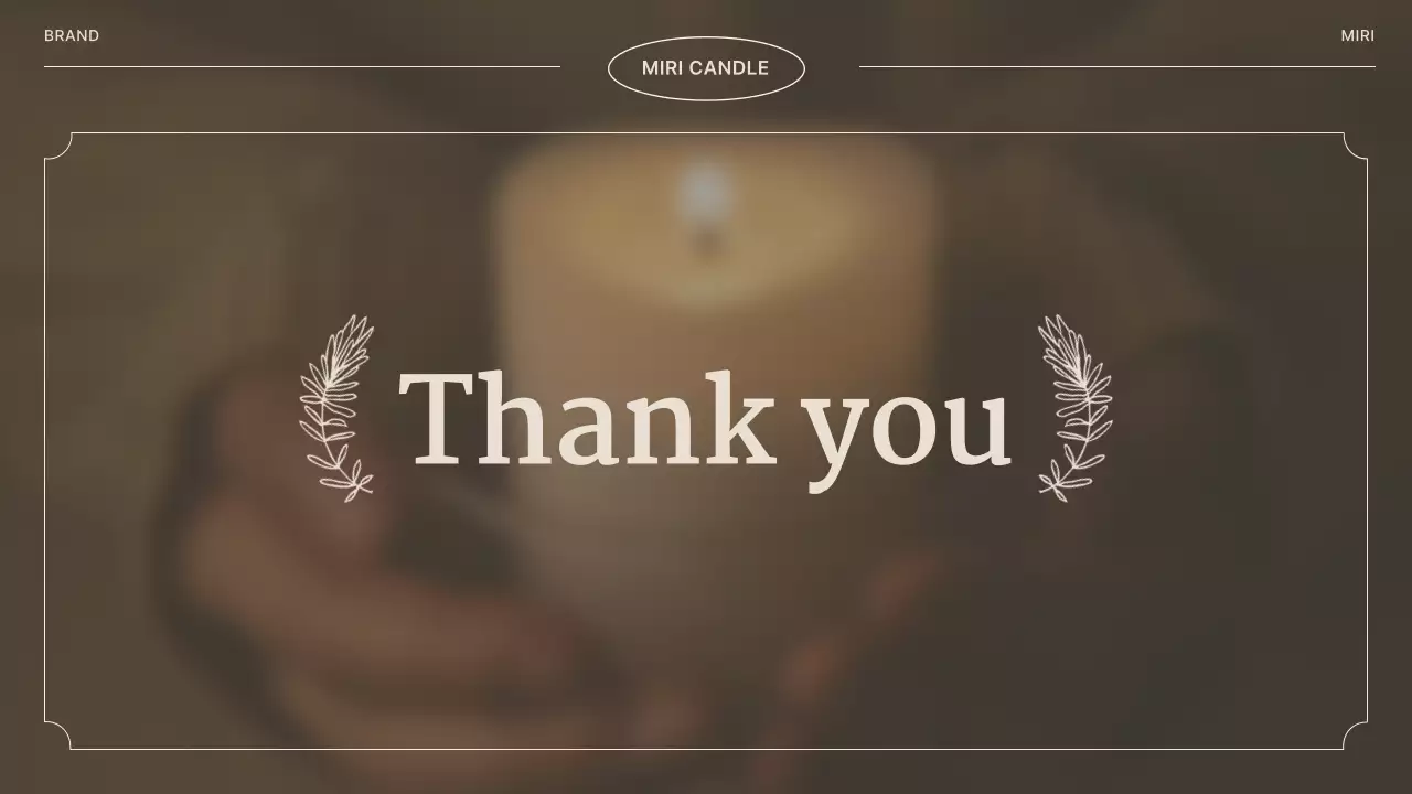 갈색과 초록색의 빈티지한 캔들 공방 안내서