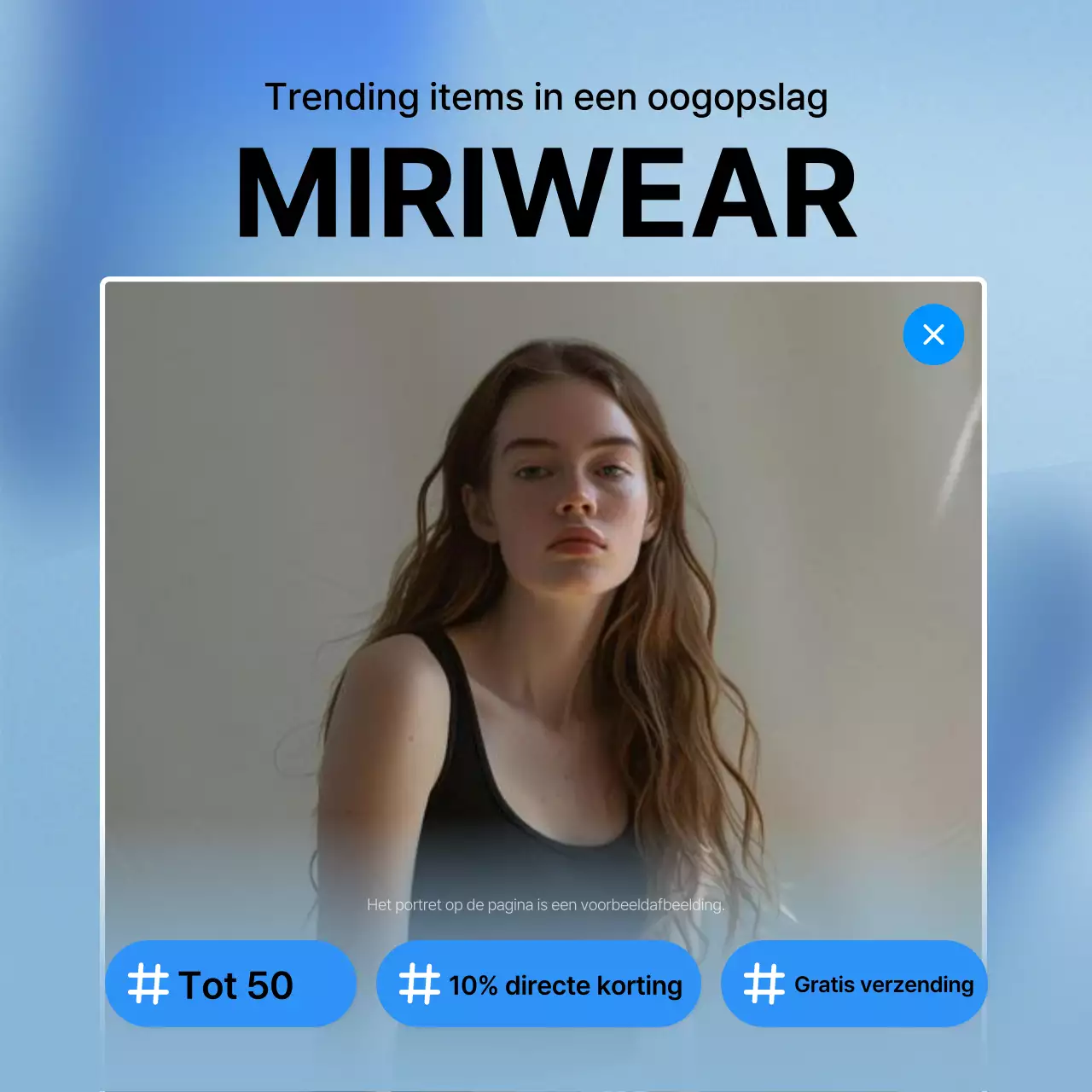 Een trendy modehoes in blauw en wit