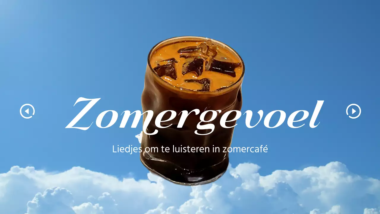 Een trendy, zomers geïnspireerde afspeellijsthoes in lichtblauw en wit
