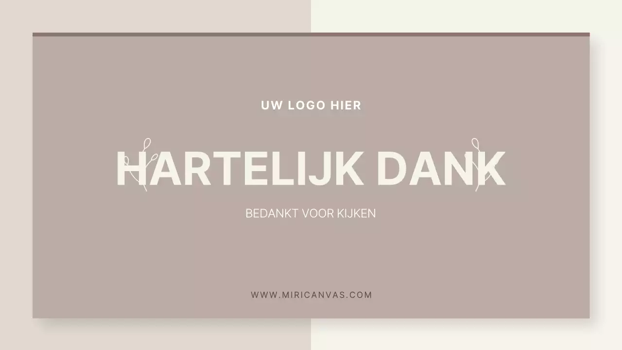 Een eenvoudige beige en ivoorkleurige kaarsenstudio voor kleine bedrijven