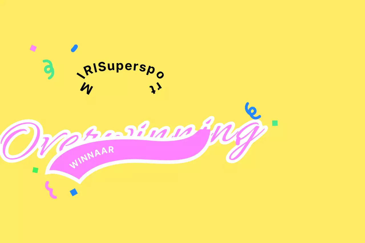 Sportdag met kleurrijke fanfare vuurwerk en gejuich