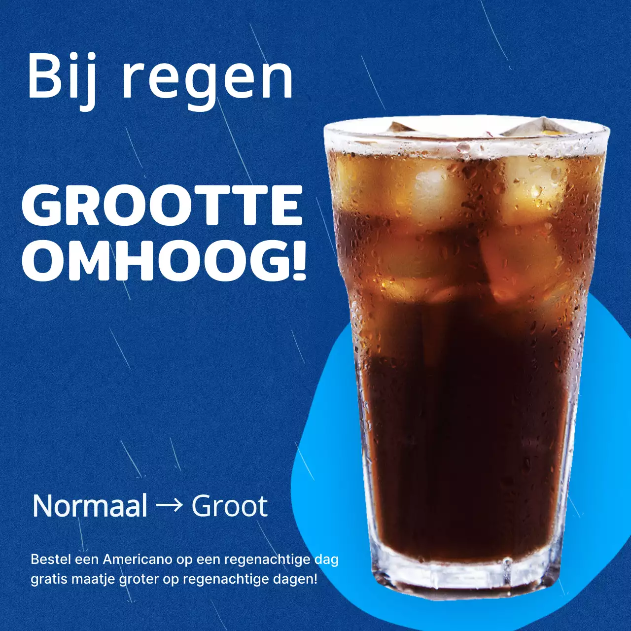Een eenvoudige, blauwe advertentie voor koffie in het regenseizoen