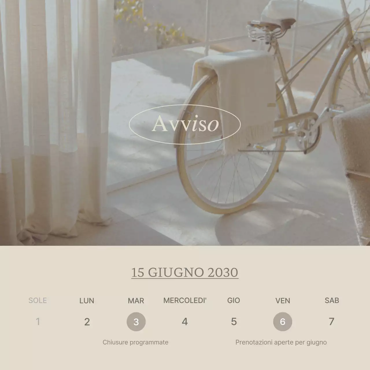 Un semplice annuncio di vacanze estive in beige e avorio