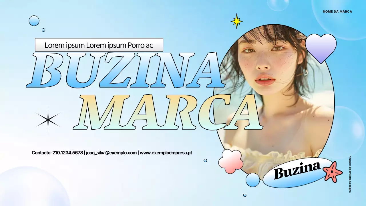 Uma cueca de verão da marca kitsch em azul