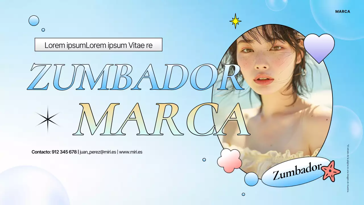 Un calzoncillo kitsch de marca veraniega en azul