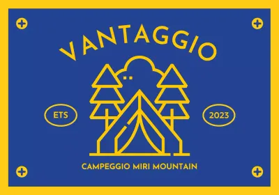 Design con icona del campeggio simile a una bandiera