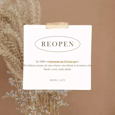 Moderne open vernieuwing in beige en witte paal