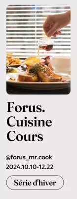 Un design épuré avec des photographies et une typographie claire