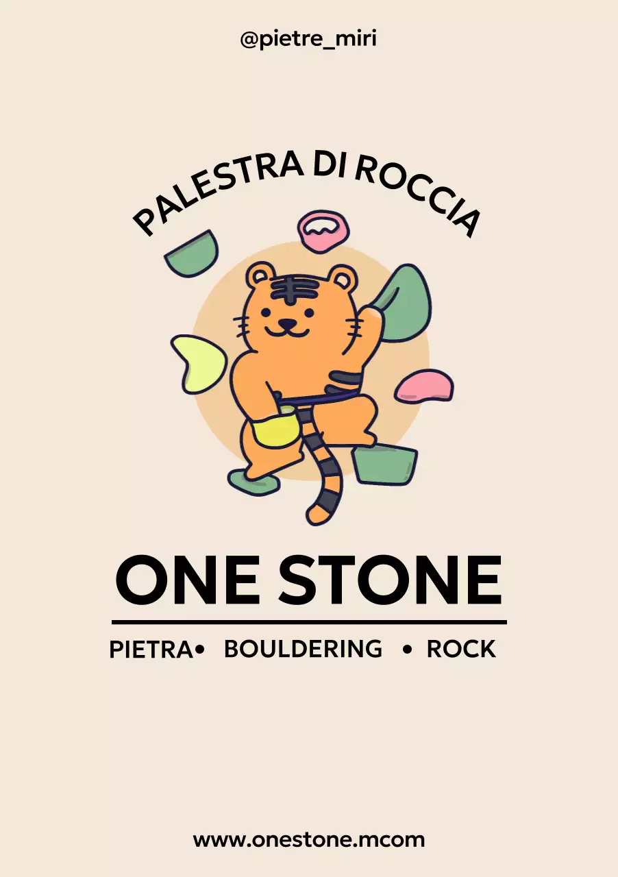 Simpatica tigre che si arrampica